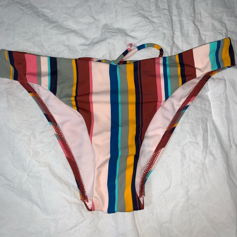 Striped bikini bottoms